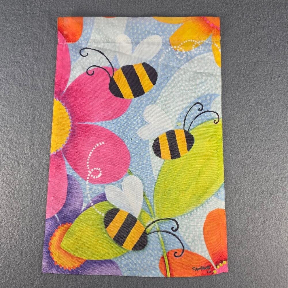 Garden Flag Bumble Bees Flowers 18x12" Spring Summer Decor